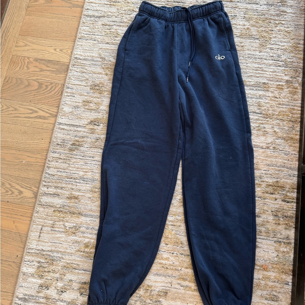ALO accolade navy sweatpants